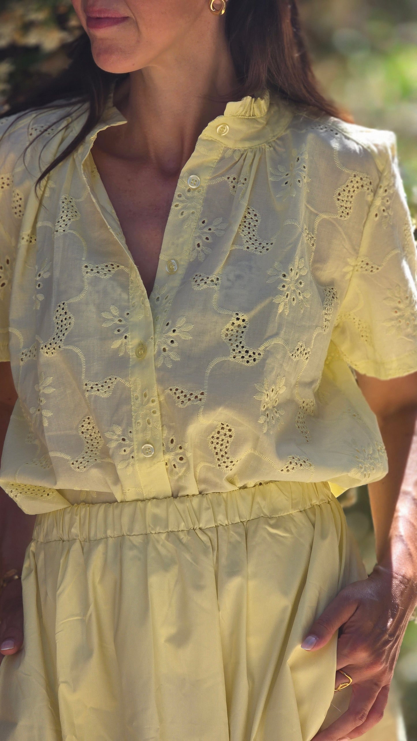 CLARA Hemd broderie GEEL