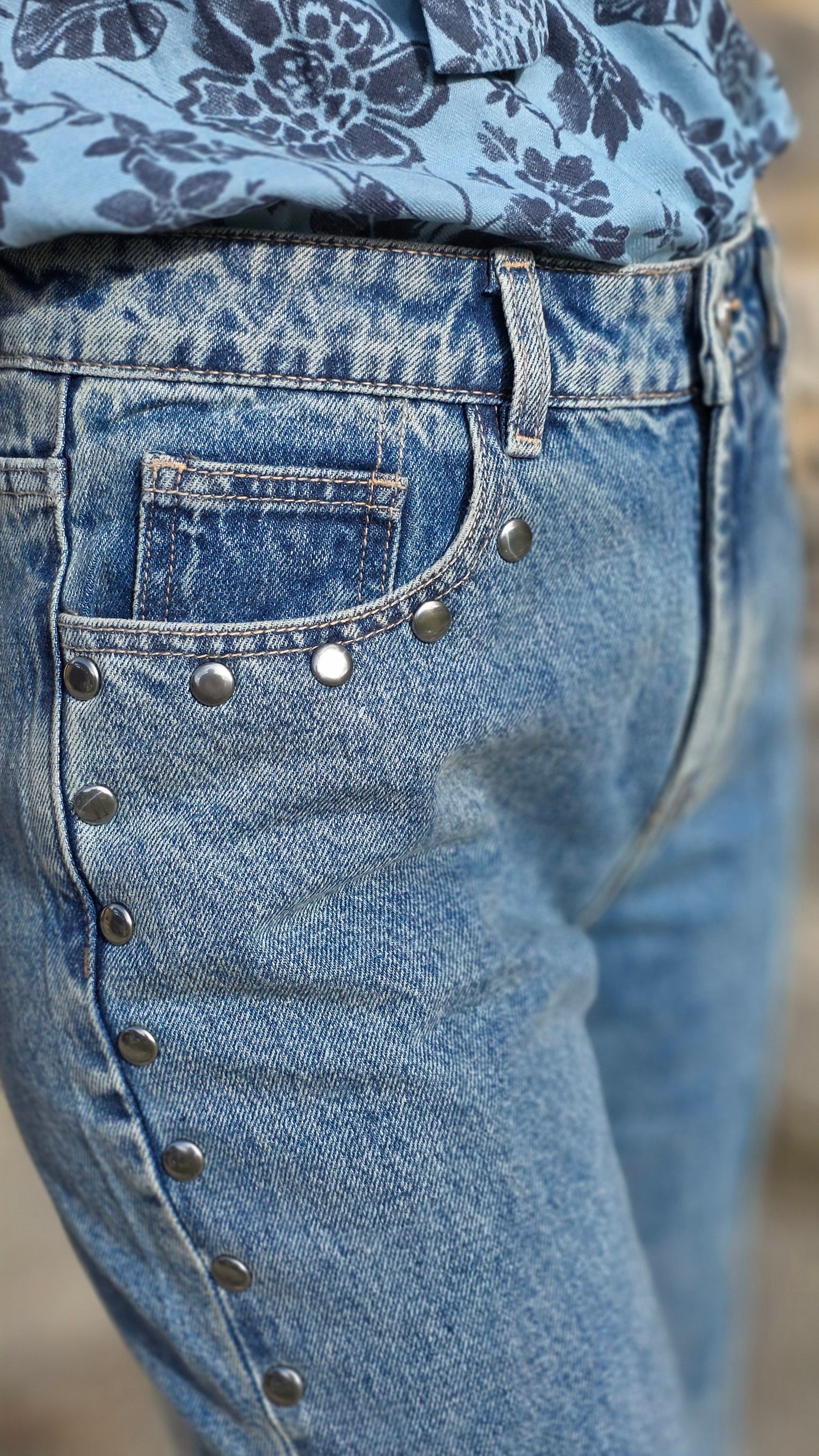 LUNA Jeans met studs