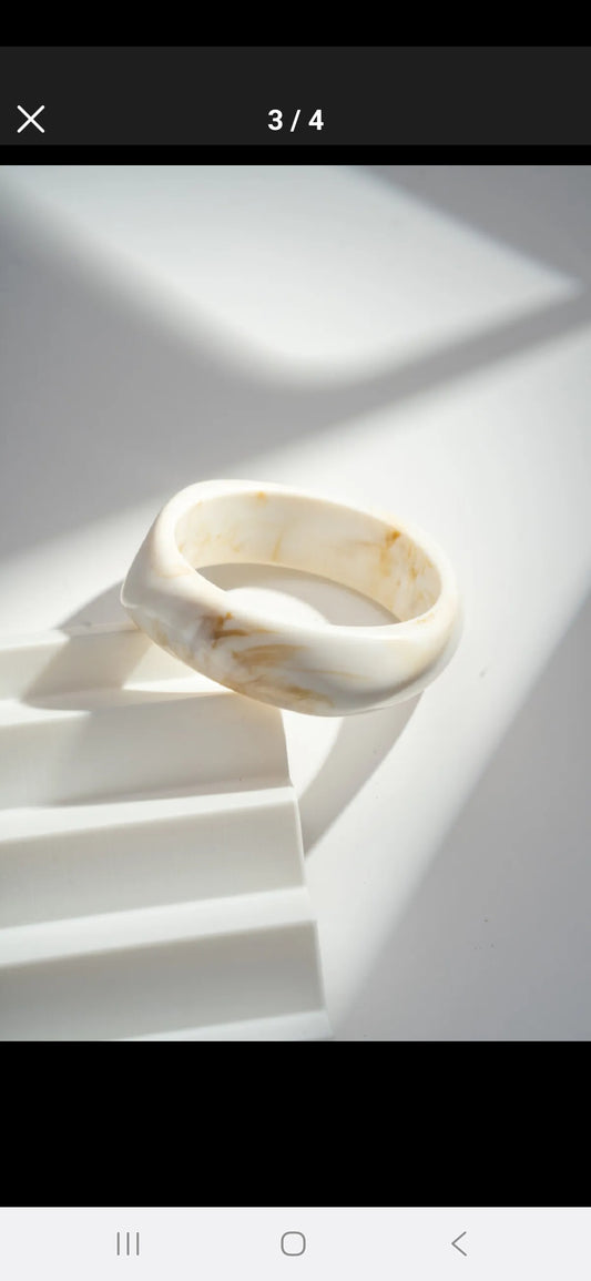 BANGLE  Ivoor